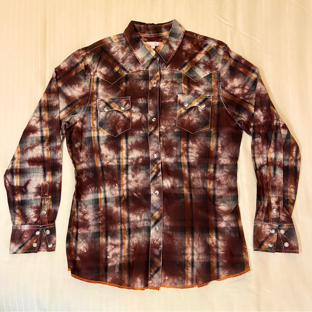 Tim Haul Long sleeve cowboy look w/ 2 buttoned pockets sz L